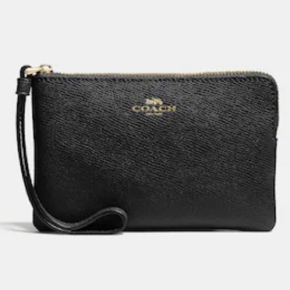 Coach Handbags - 🆕 NWT- COACH Corner Zip Wristlet Color- Gold/Midnight